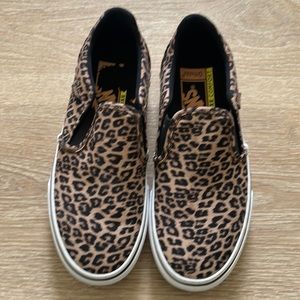 Leopard slip on Vans